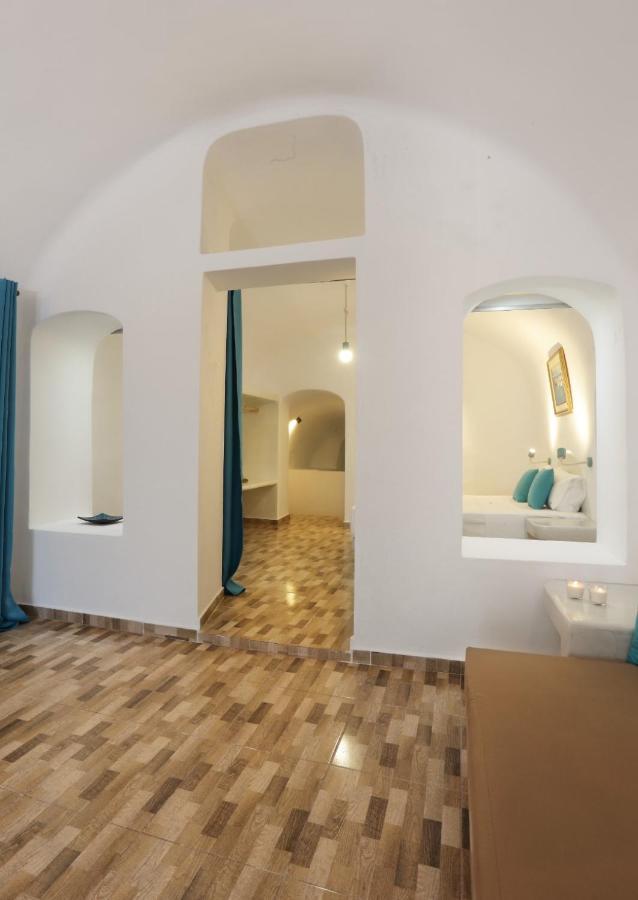Church And Cave - Santorini Private Residences Mesaria Exterior foto