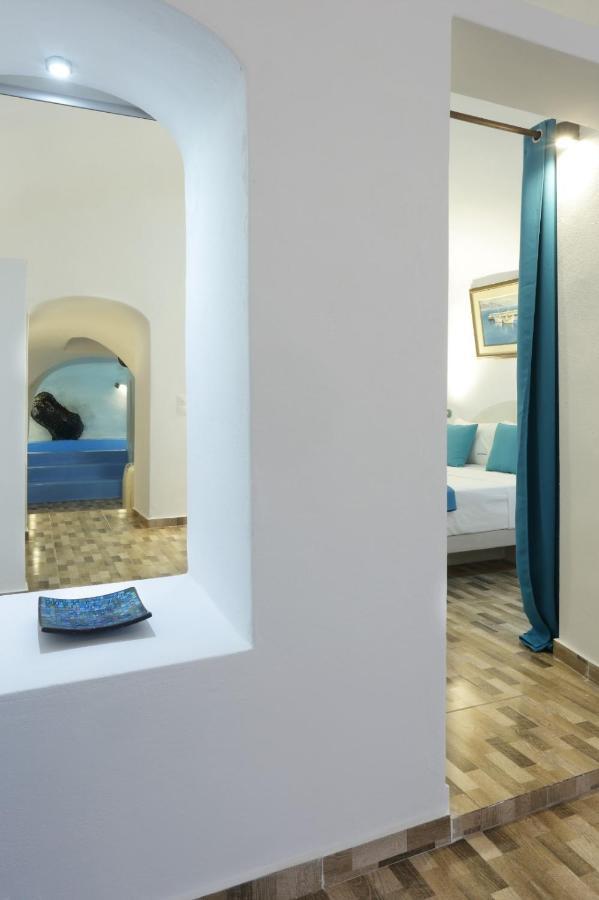 Church And Cave - Santorini Private Residences Mesaria Exterior foto